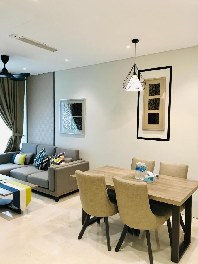 Sky Suites Klcc By Luna Kuala Lumpur Exteriör bild