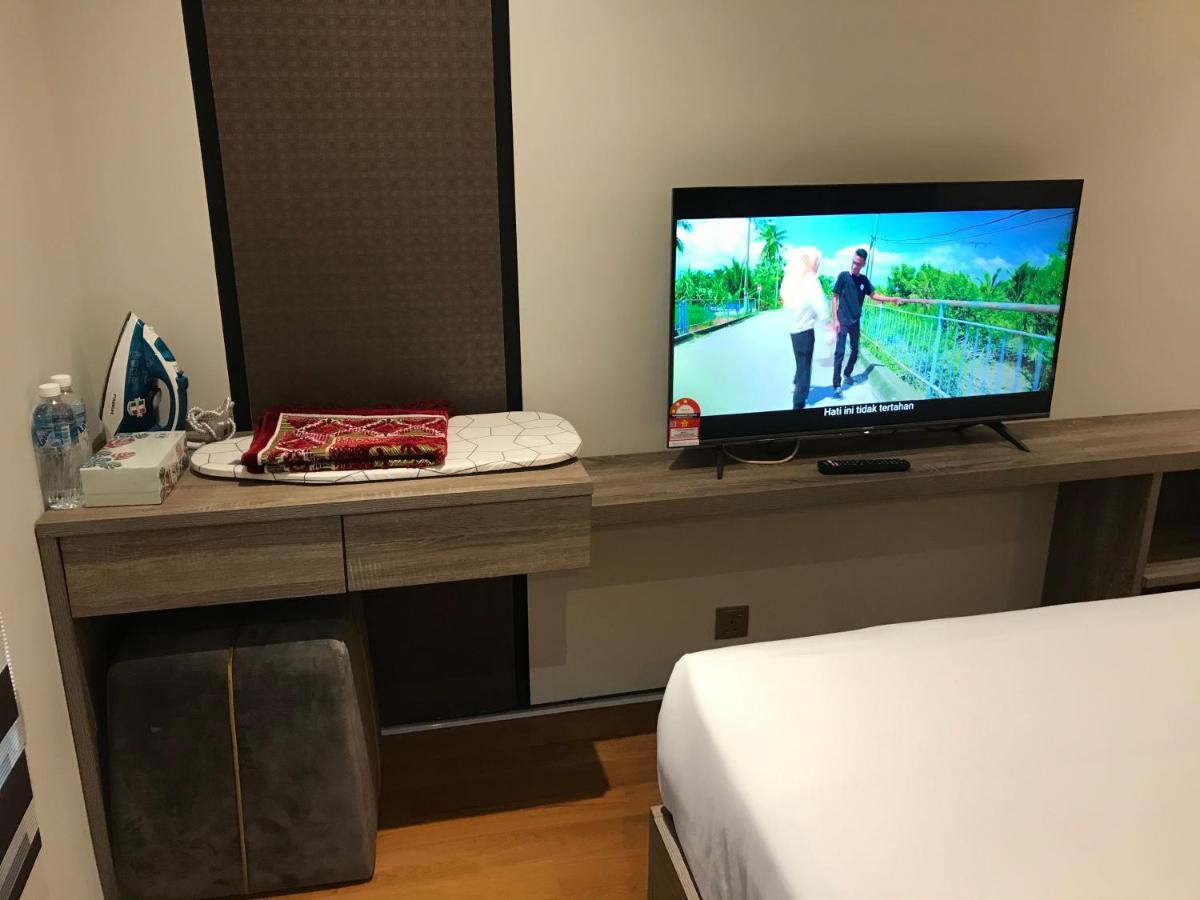 Sky Suites Klcc By Luna Kuala Lumpur Exteriör bild