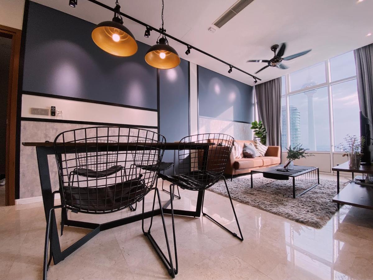 Sky Suites Klcc By Luna Kuala Lumpur Exteriör bild